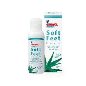 Gehwol Soft Feet Foam sausos odos putos su alaviju, alyvuogių aliejumi ir hialiurono rūgštimi, 125ml